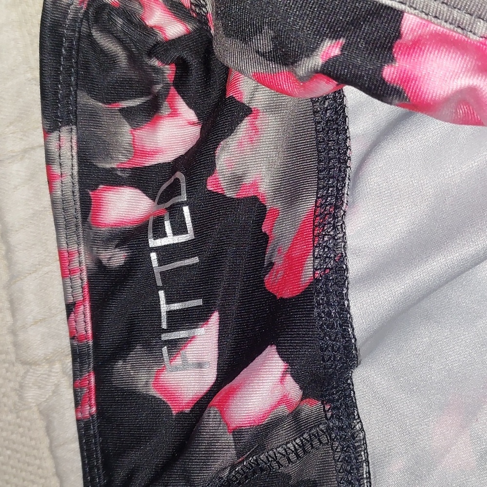 Danskin Now  Fitted athletic pants - Picture 8 of 9